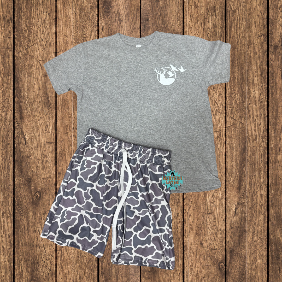 Deer/Duck Gray T-Shirt