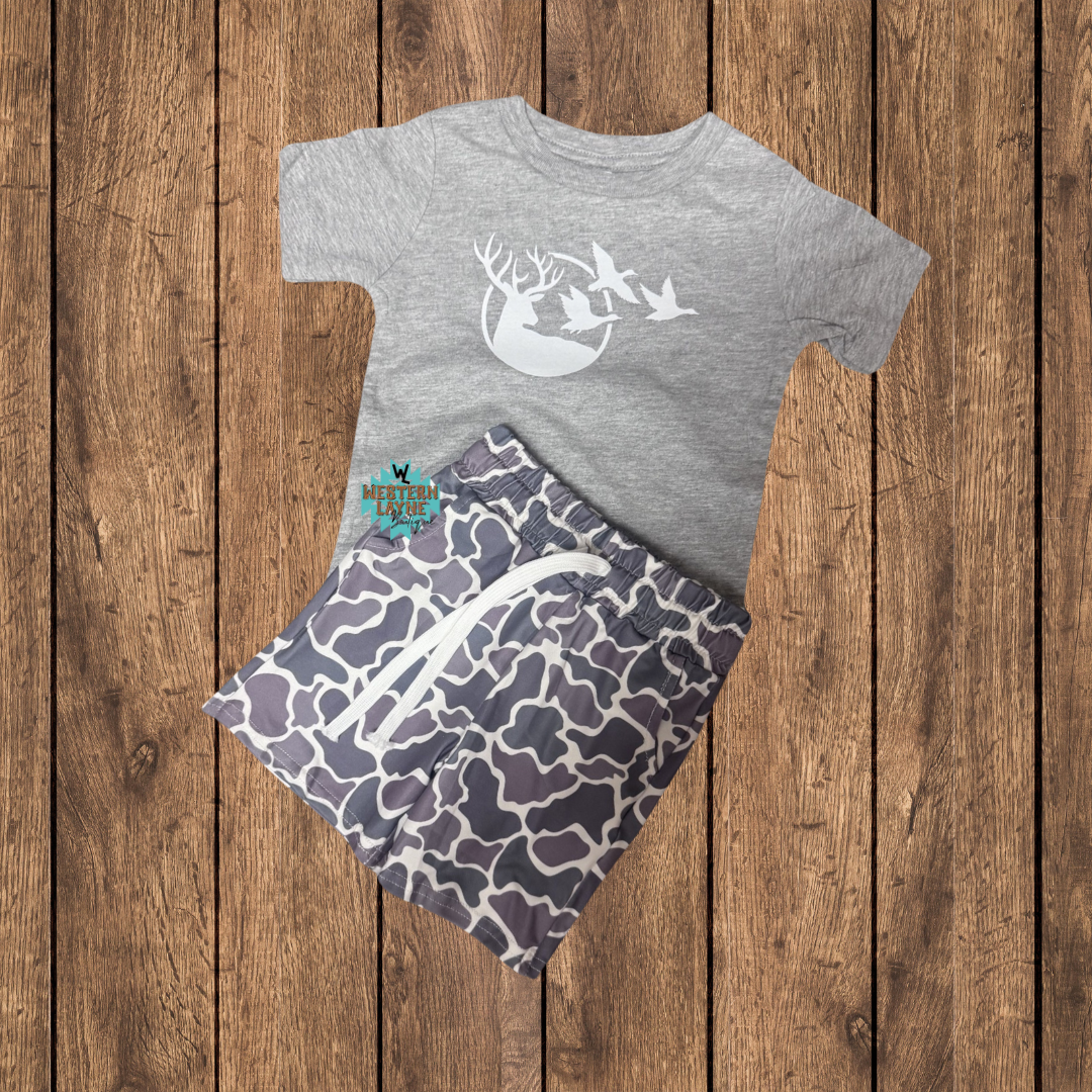 Deer/Duck Gray T-Shirt