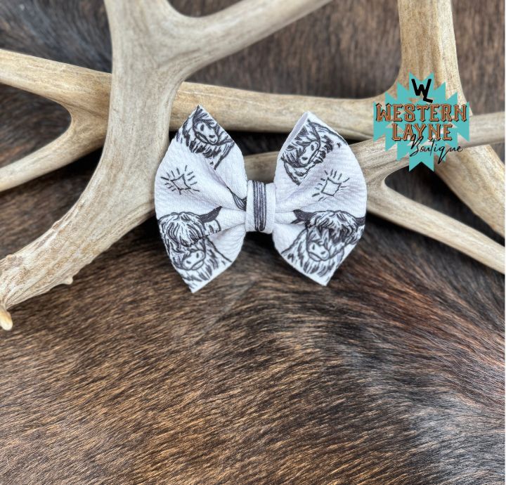 Highland Cow Bow