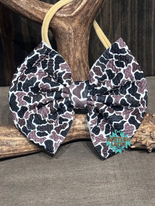 Retro Camo Bow