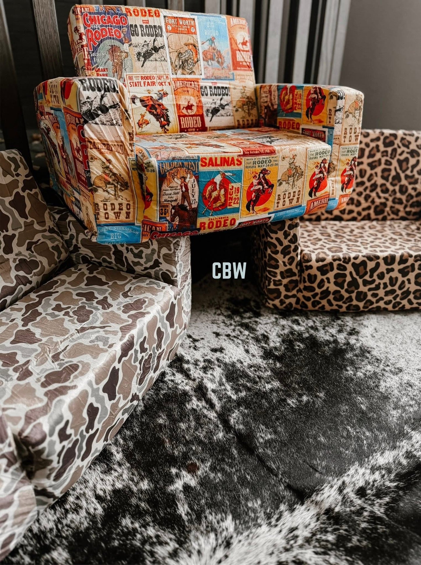 COZY COUCH ••PRE ORDER••