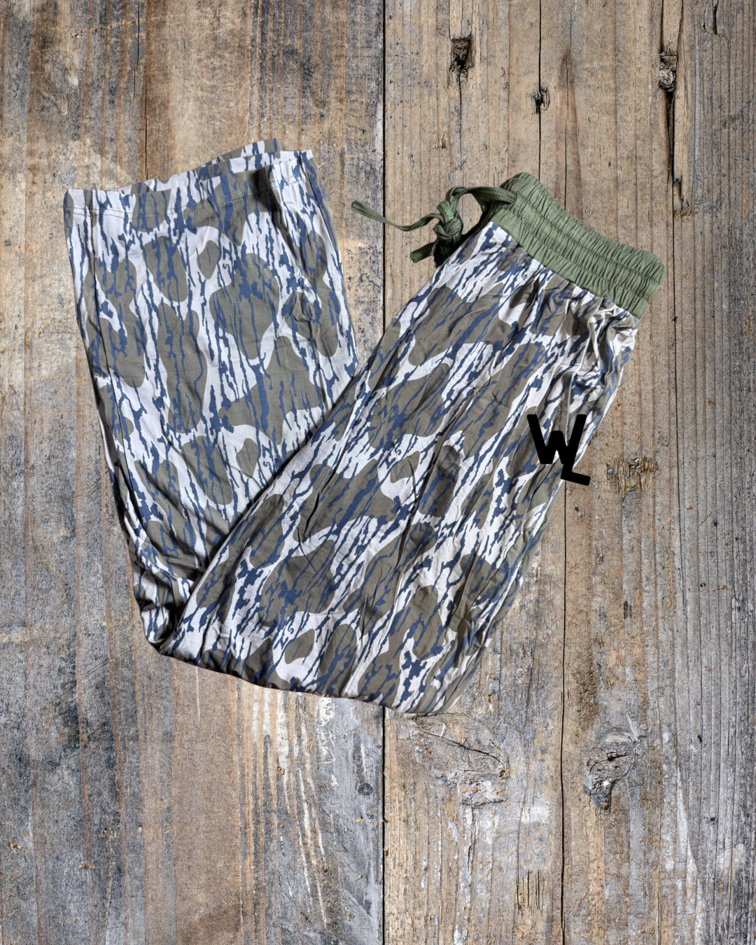 Women's Bottomland Camo Lounge Pants