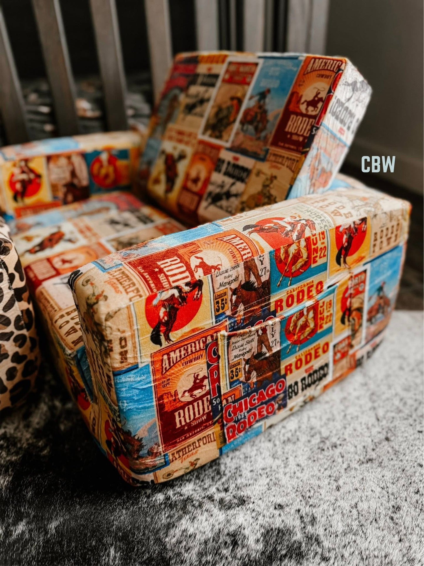 COZY COUCH ••PRE ORDER••