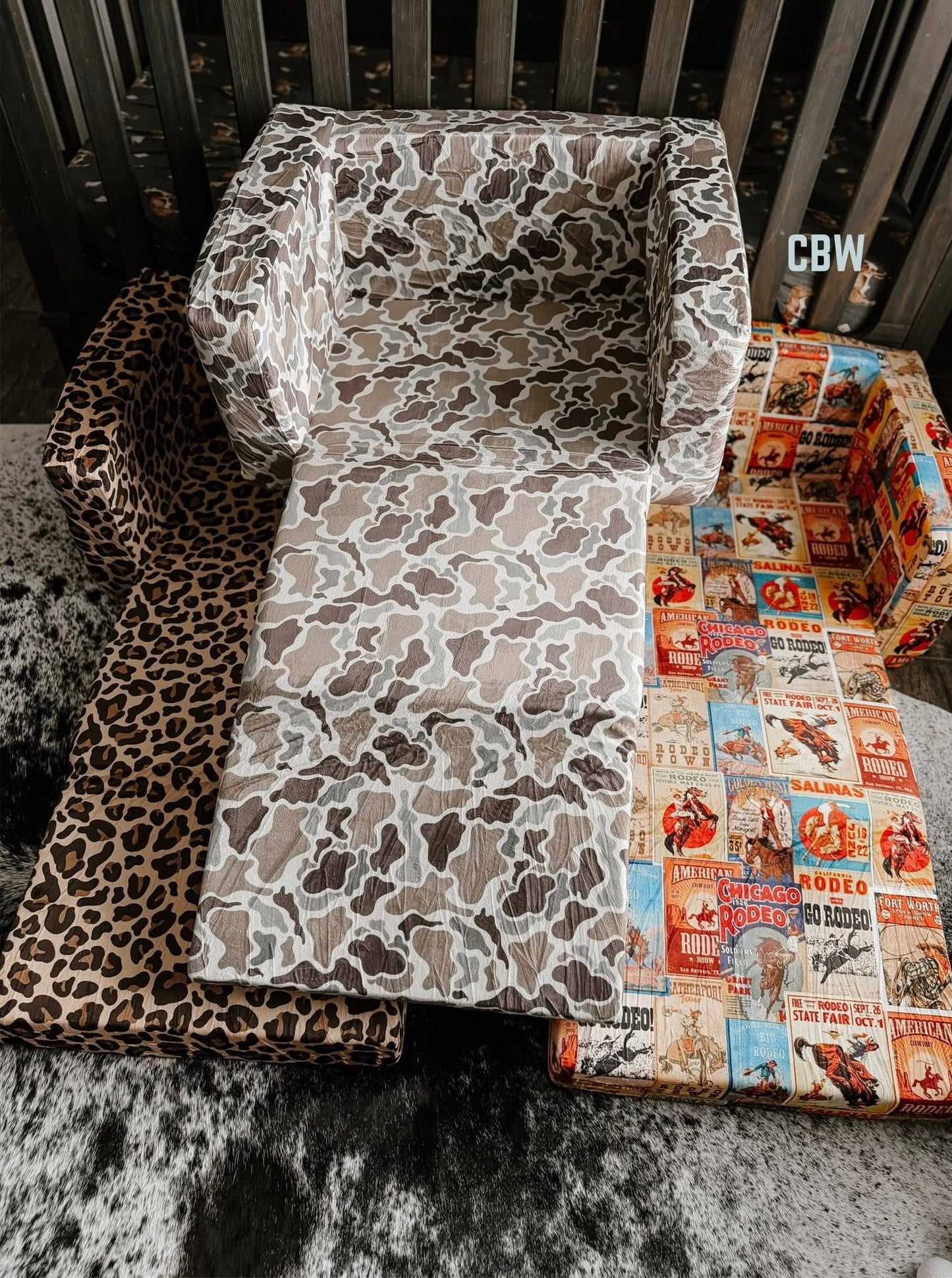 COZY COUCH ••PRE ORDER••