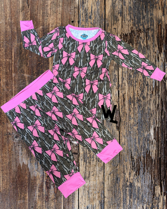 Bottomland Camo/Pink Bows Two Piece Pajama Set