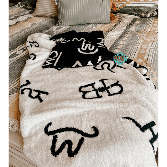 Dream Me Western Plush Blanket