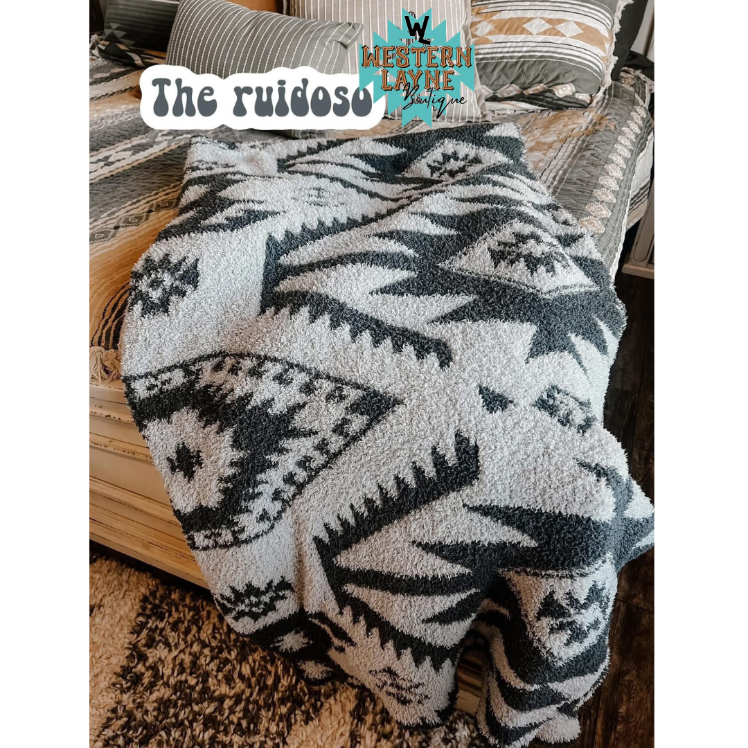 Dream Me Kids Western Plush Blanket